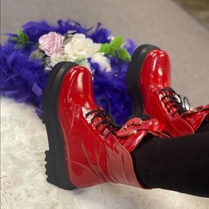 Leather woman’s boots